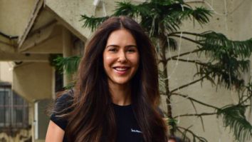 Photos: Sonam Bajwa snapped in Juhu