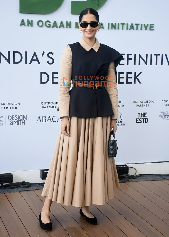 photos sonam kapoor ahuja snapped attending india design id mumbai 2024 event 6