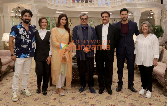 Photos: Subhash Ghai, Karan Razdan, Rajniesh Duggal and others grace the announcement of film ‘Saira Khan Case’ | Parties & Events