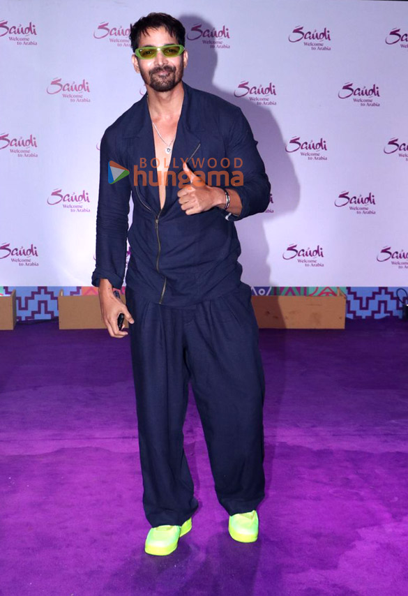 photos vicky kaushal shilpa shetty mouni roy and others attend saudi tourism event in mumbai 12