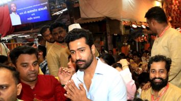 Photos: Vicky Kaushal, Esha Deol and others snapped at Lalbaugcha Raja