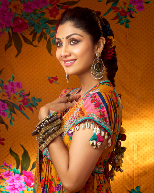 Shilpa Shetty Photos, Images, HD Wallpapers, Shilpa Shetty HD Images ...