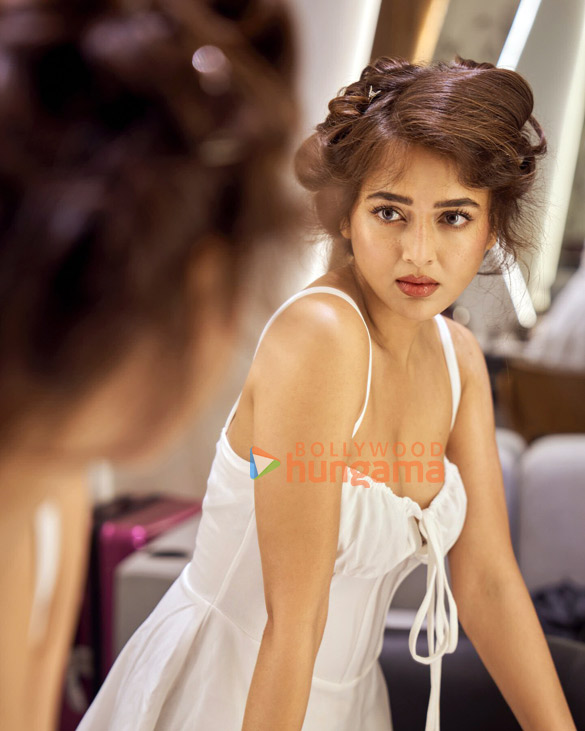 tejasswi prakash 6 9