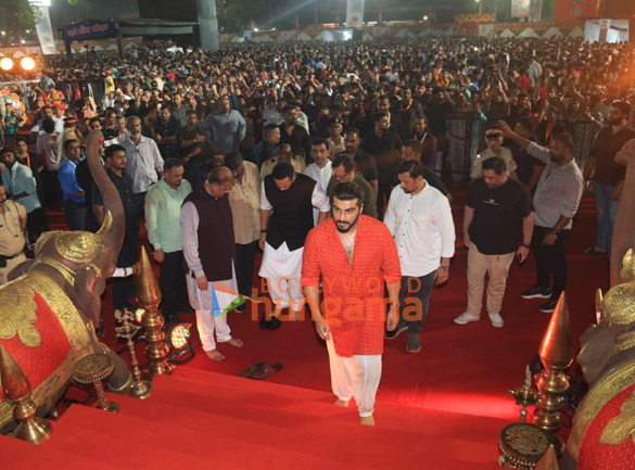 3photos rohit shetty and arjun kapoor at marathi dandiya mohotsav 5