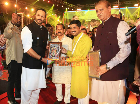 3photos rohit shetty and arjun kapoor at marathi dandiya mohotsav 9