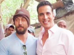 Akshay Kumar and Tiger Shroff papped promoting Singham Again Akshay Kumar and Tiger Shroff papped promoting Singham Again