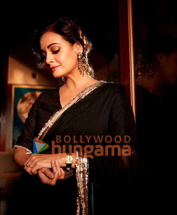 dia mirza 4 40