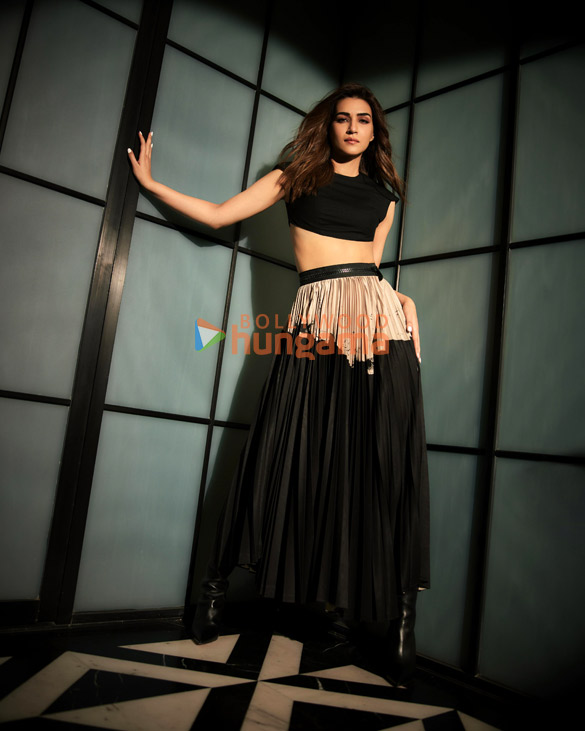 kriti sanon 8 77