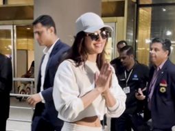 Our Desi Girl Priyanka Chopra Papped at the airport