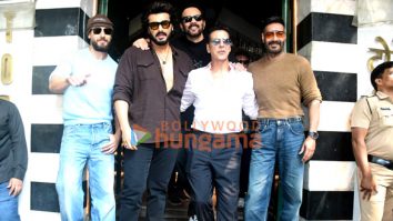 Photos: Ajay Devgn, Akshay Kumar, Tiger Shroff, Arjun Kapoor and Rohit Shetty snapped at Torii restaurant in Bandra