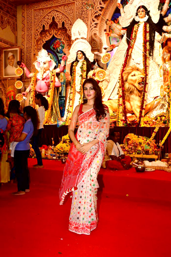 photos ajay devgn kajol rani mukerji alia bhatt and others snapped during durga puja at north bombay sarbojanin 8