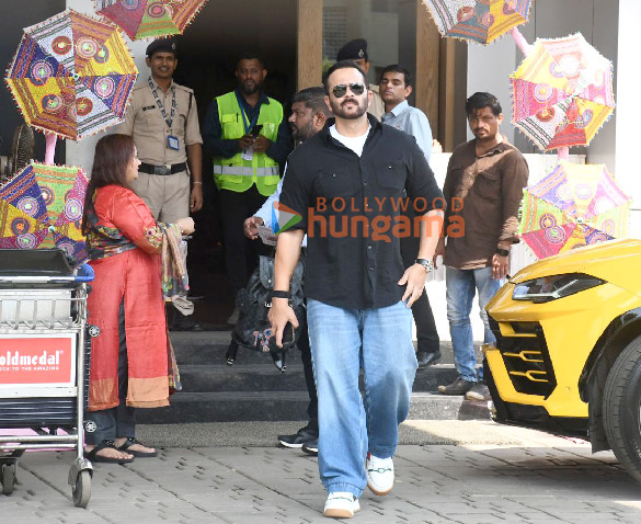 photos ajay devgn kareena kapoor khan and rohit shetty snapped at kalina airport 3