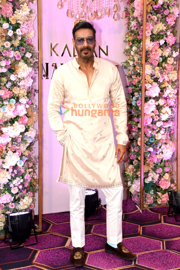 Photos: Ajay Devgn, Rashmika Mandanna and others snapped at Kalayanaraman Family’s Navrati 2024 celebrations | Parties & Events