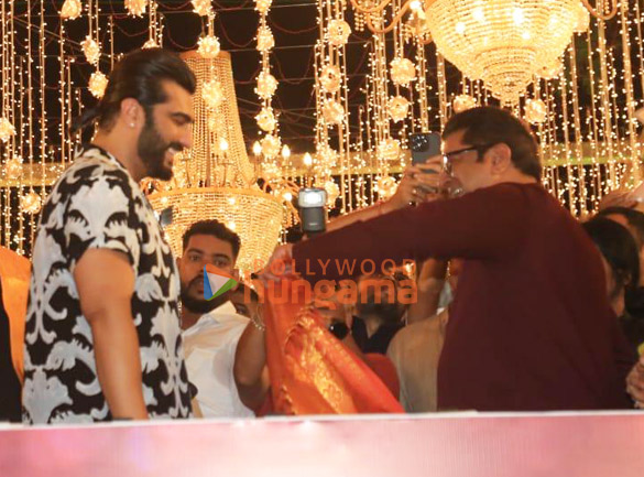 photos ajay devgn rohit shetty tiger shroff and arjun kapoor snapped at raj thackerays house 833 1