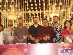 Photos: Ajay Devgn, Rohit Shetty, Tiger Shroff and Arjun Kapoor snapped at Raj Thackeray’s house