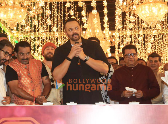photos ajay devgn rohit shetty tiger shroff and arjun kapoor snapped at raj thackerays house 833 7