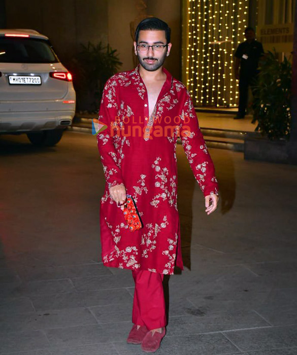 photos anil kapoor karan johar neetu singh and others snapped attending abu jani and sandeep khoslas diwali party 3