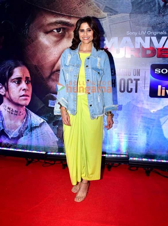 photos ashutosh gowariker sai tamhankar and others grace the premiere of manvat murders 14
