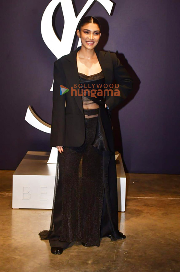 photos khushi kapoor pratibha ranta and others snapped at ysl beauty launch 12