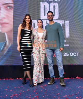 Photos: Kriti Sanon, Kajol and Shaheer Sheikh promotes Do Patti in Jaipur