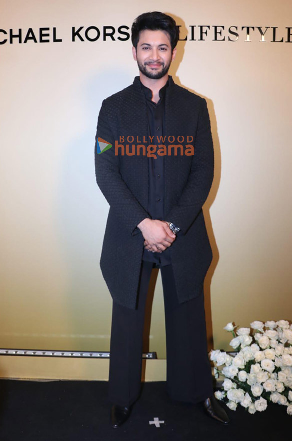 photos nushrratt bharuccha shriya saran sanjana sanghi and others grace the lifestyle asia diwali 2024 party 14