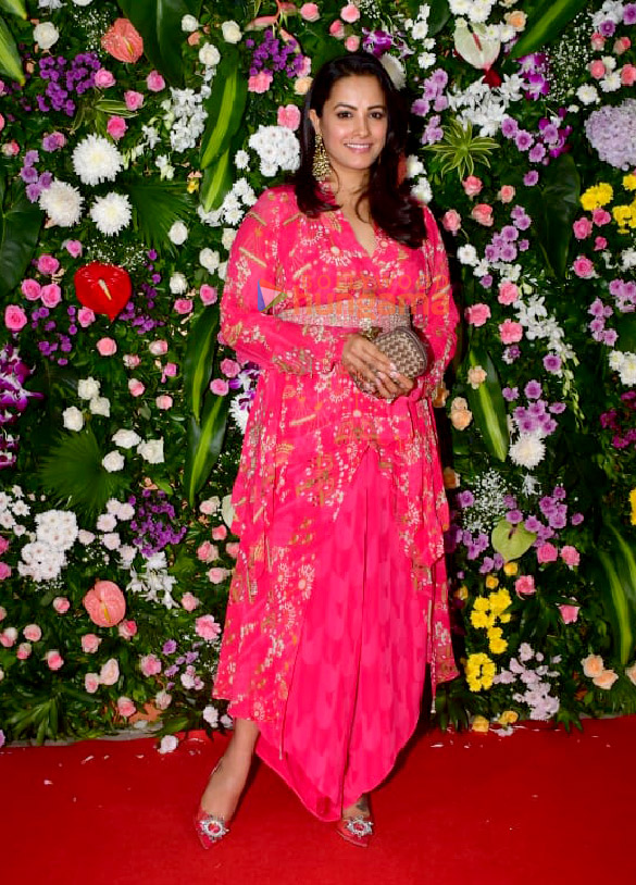 photos rakul preet singh mrunal thakur nushrratt bharuccha ankita lokhande and others snapped attending ektaa r kapoors diwali bash 32