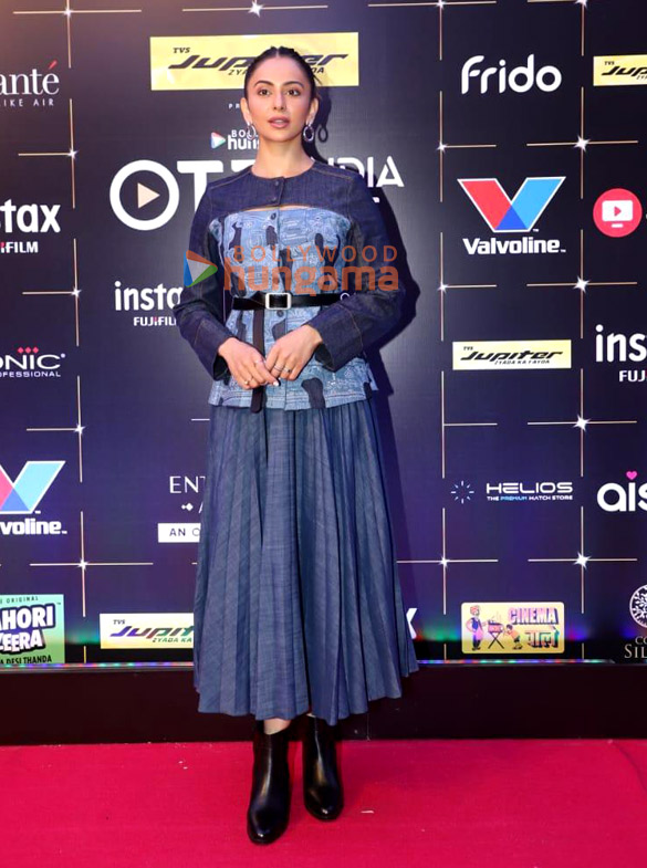 photos rakul preet singh saiee manjrekar zareen khan and others snapped at the bollywood hungama ott india fest day 1 4
