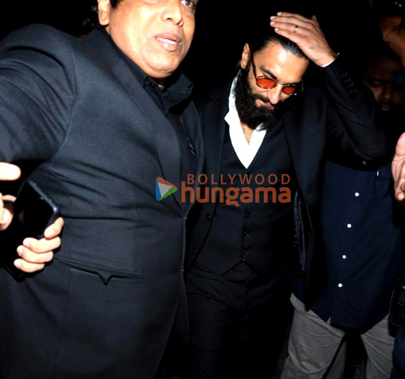 photos ranveer singh snapped in town 5