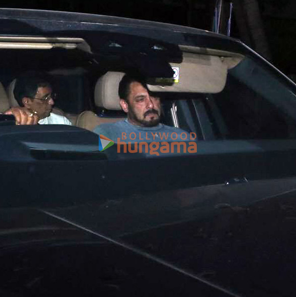 photos salman khan zaheer iqbal and eknath shinde snapped at lilavati hospital in bandra 5