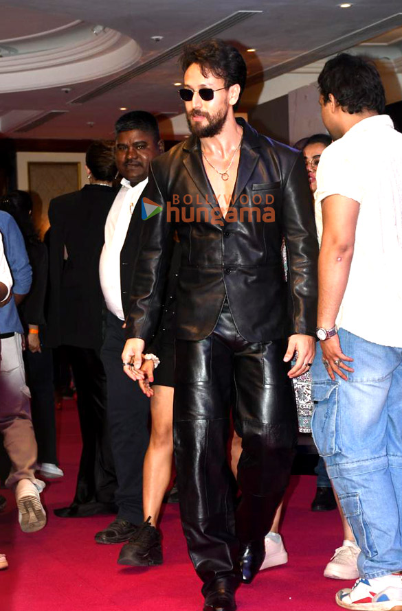 photos tiger shroff sonakshi sinha sophie choudry raveena tandon and others snapped at the pink carpet and awards ceremony of bollywood hungama ott india fest 2024 13