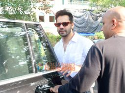 Photos: Varun Dhawan snapped outside a dubbing studio in Bandra