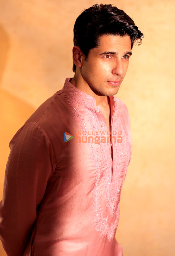 sidharth malhotra 2 54