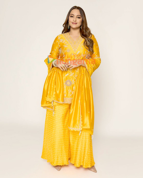 sonakshi sinha 2 232