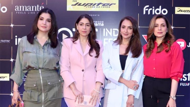 A ‘Fabulous’ Rendezvous with Team Bollywood Wives | Maheep Kapoor | Neelam Kothari | Seema Sajdeh | Bhavana Pandey A ‘Fabulous’ Rendezvous with Team Bollywood Wives | Maheep Kapoor | Neelam Kothari | Seema Sajdeh | Bhavana Pandey