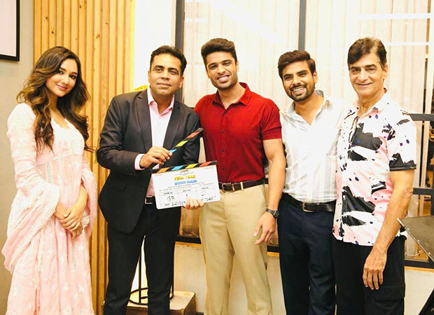 Aman Indra Kumar, Paresh Rawal and Akansha Sharma commence shooting of Tera Yaar Hoon Main in Mumbai