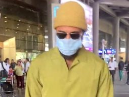 Is wearing mask still a trend Vicky Kaushal snapped at the airport