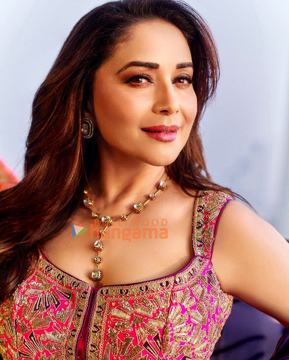 Madhuri Dixit Photos, Images, HD Wallpapers, Madhuri Dixit HD Images ...