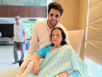 Maniesh Paul flies to Delhi to celebrate his mother’s birthday amidst a packed schedule Maniesh Paul flies to Delhi to celebrate his mother’s birthday amidst a packed schedule