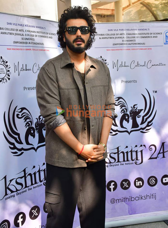 photo arjun kapoor snapped in juhu 2