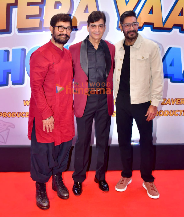 photos aamir khan ajay devgn and others grace the mahurat of the film tera yaar hoon main 4