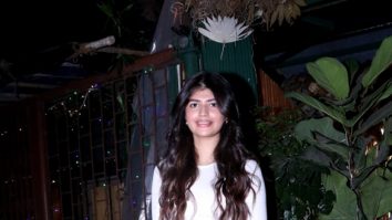 Photos; Anjini Dhawan snapped in Mumbai