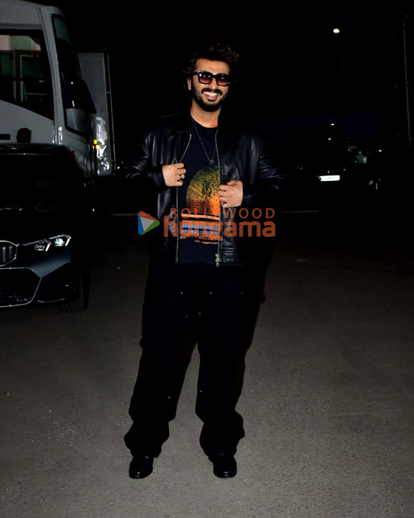 photos arjun kapoor and tiger shroff snapped on the sets of indias best dancers grand finale 6