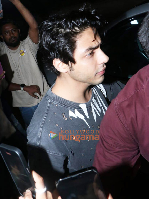 photos aryan khan snapped at a dubbing studio 1