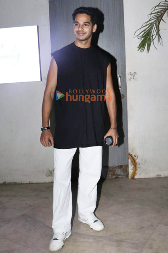 photos ishaan khatter spotted outside a dance class in santacruz 1