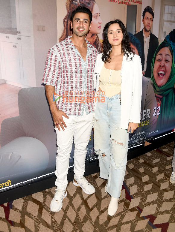 photos madhuri dixit arbaaz khan and others grace the music launch of the film hey siri ve siri 6