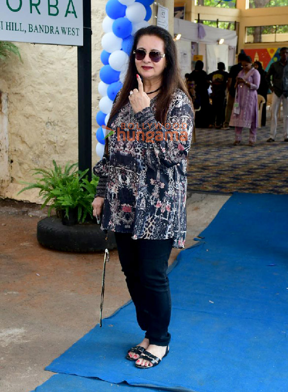 photos maharashtra assembly elections 2024 kartik aaryan rakul preet singh jackky bhagnani and others cast their votes in mumbai 5 2