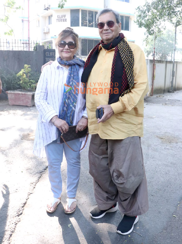 photos maharashtra assembly elections 2024 subhash ghai and wife mukta ghai cast their votes in mumbai 3