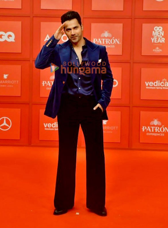 photos nora fatehi shraddha kapoor varun dhawan kartik aaryan and others grace the gq men of the year awards 2024 5