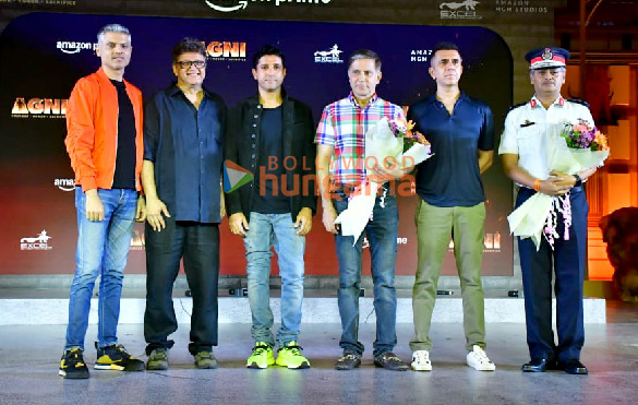 photos pratik gandhi saiyami kher divyenndu farhan akhtar and team agni snapped at the trailer launch 17