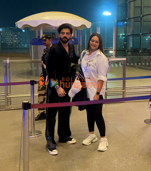 photos sonakshi sinha and zaheer iqbal snapped at the airport 45 4